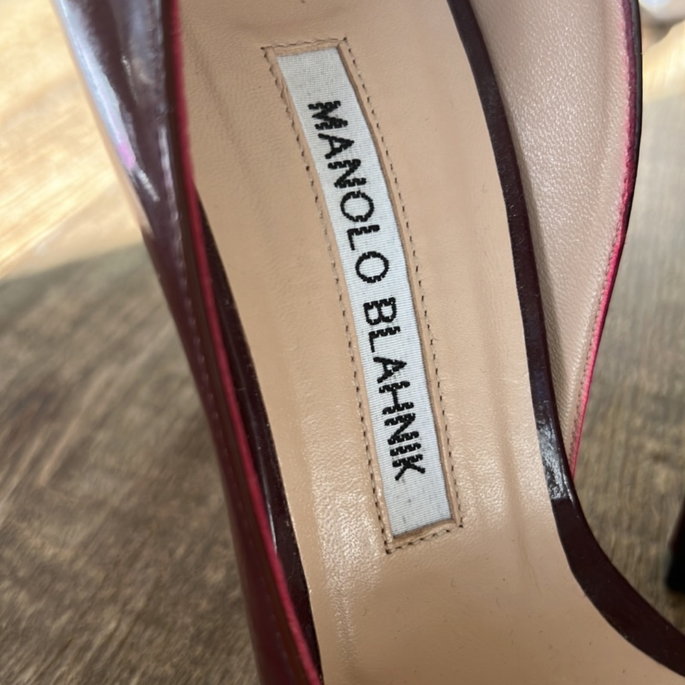 Thrice worn burgundy pair of MB’s. Serious offers only - Picture 3 of 9